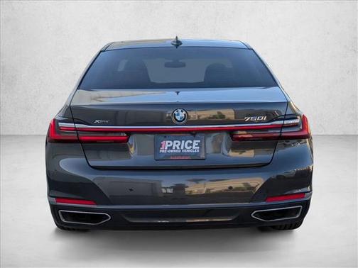 2022 BMW 750 i xDrive