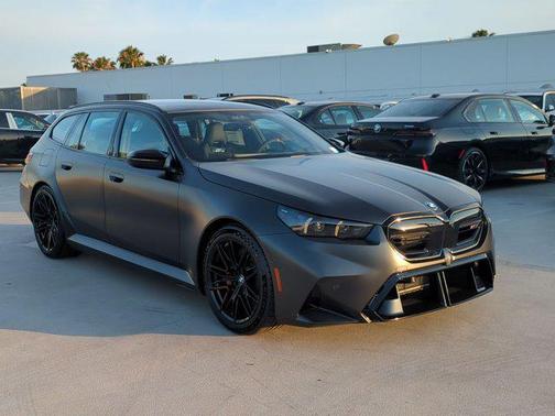 Frozen Deep Grey Metallic 2026 BMW M5 Base