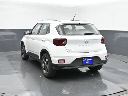 2024 Hyundai VENUE Limited