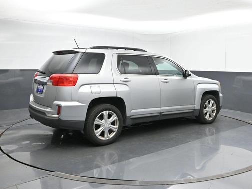 2017 GMC Terrain SLE-2