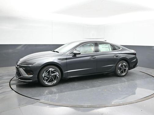 2026 Hyundai SONATA SEL