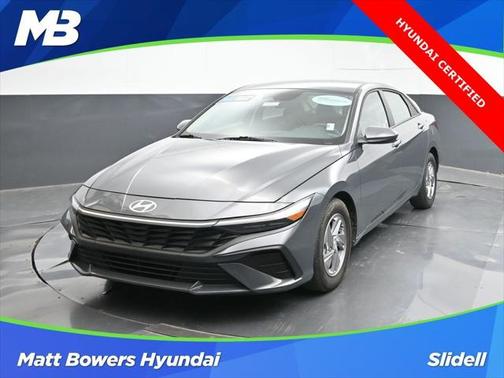 2024 Hyundai ELANTRA SE