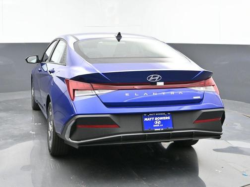 2024 Hyundai ELANTRA HEV Blue