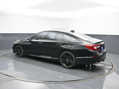 2021 Honda Accord Touring 2.0T