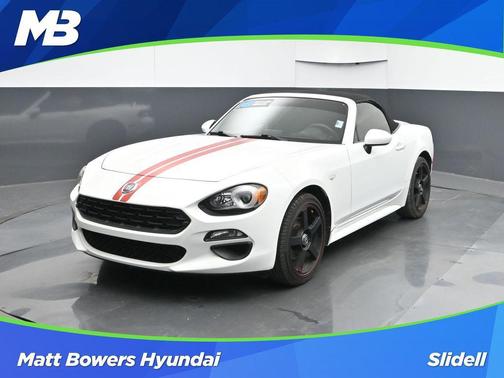 2019 FIAT 124 Spider Base