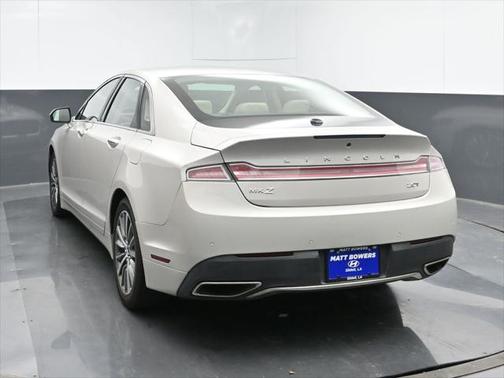 2020 Lincoln MKZ Standard