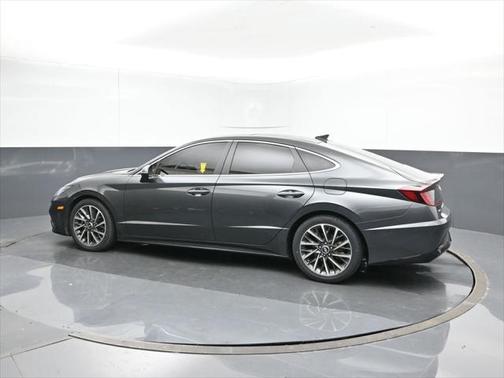 2021 Hyundai SONATA Limited
