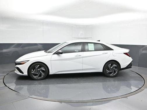 Serenity White 2025 Hyundai ELANTRA HEV SEL Sport