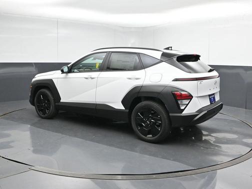 Atlas White 2026 Hyundai KONA SEL Sport