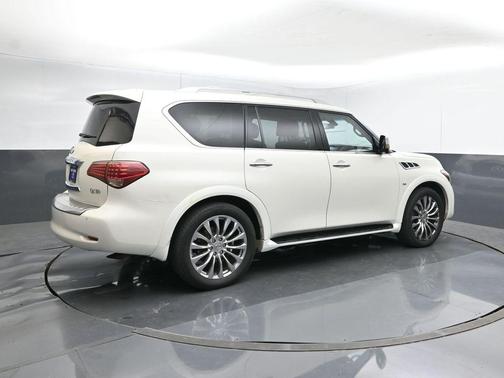 2016 INFINITI QX80 Base