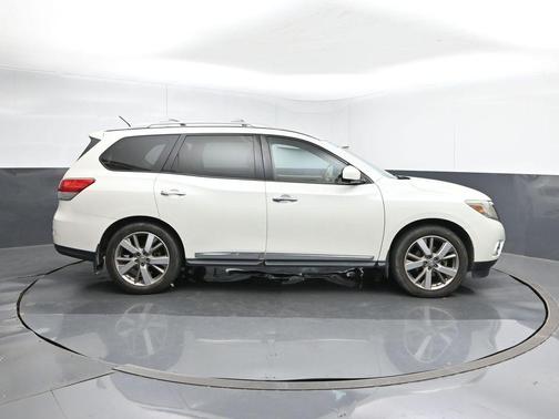 2015 Nissan Pathfinder Platinum