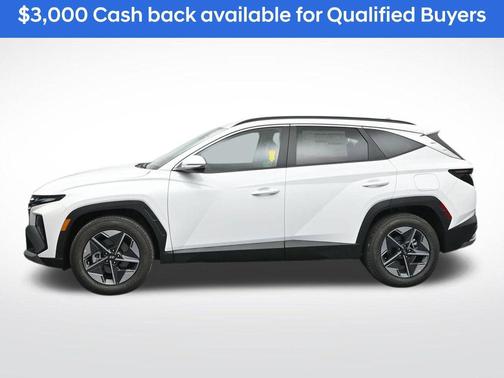 Serenity White Pearl 2026 Hyundai TUCSON SEL Premium