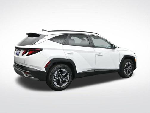 Serenity White Pearl 2026 Hyundai TUCSON SEL