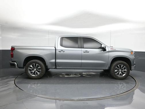 Sterling Gray Metallic 2025 Chevrolet Silverado 1500 LT