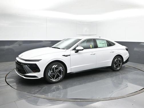 2026 Hyundai SONATA SEL