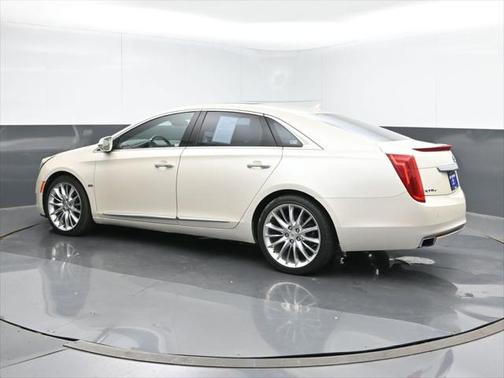 2013 Cadillac XTS Platinum