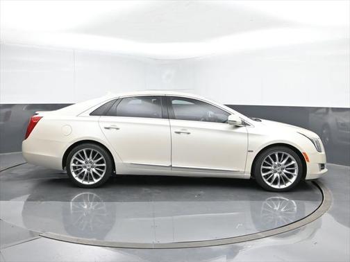 2013 Cadillac XTS Platinum