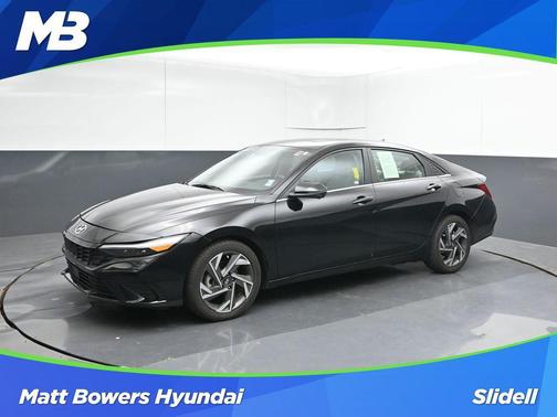 Abyss Black 2024 Hyundai ELANTRA Limited