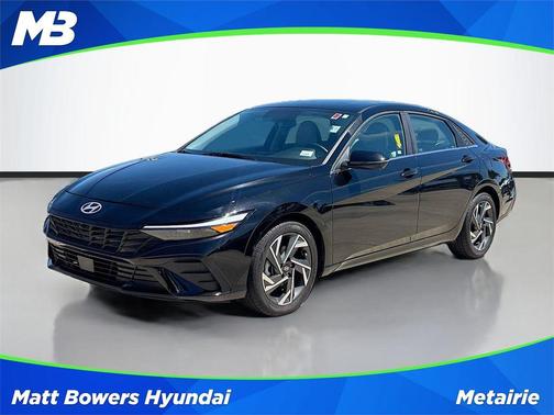 Abyss Black 2024 Hyundai ELANTRA Limited