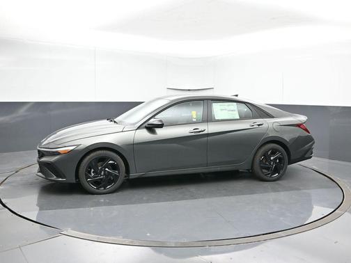 2026 Hyundai ELANTRA Sport