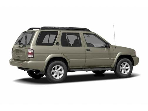 2004 Nissan Pathfinder SE
