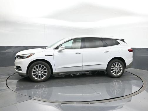 2020 Buick Enclave FWD Essence