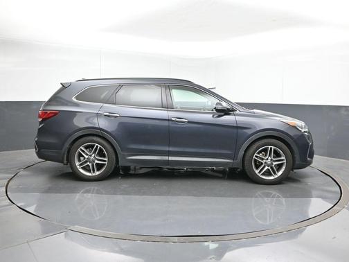 2017 Hyundai SANTA FE SE Ultimate