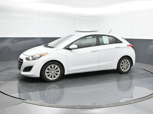 2016 Hyundai Elantra GT Base