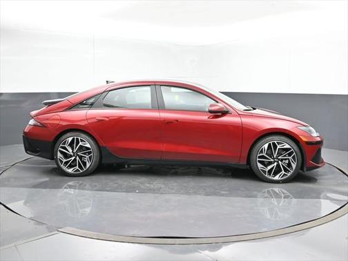 2025 Hyundai IONIQ 6 SEL
