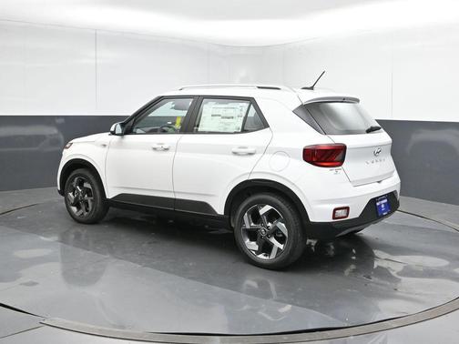 Lunar White 2026 Hyundai VENUE SEL