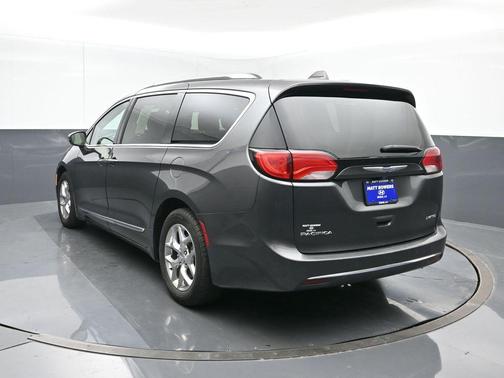 2019 Chrysler Pacifica Limited