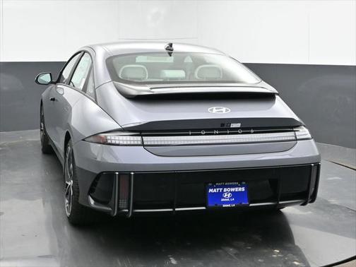 2025 Hyundai IONIQ 6 SEL
