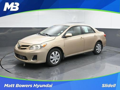 Sandy Beach Metallic 2011 Toyota Corolla LE