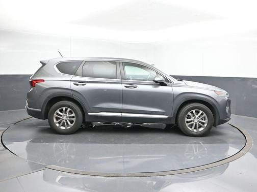 2019 Hyundai SANTA FE SE 2.4