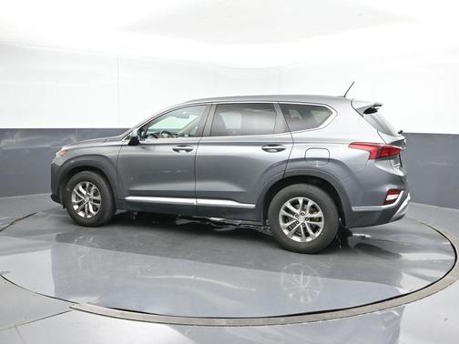 2019 Hyundai SANTA FE SE 2.4