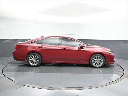 2021 Toyota Avalon XLE
