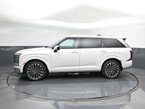 Creamy White Pearl 2026 Hyundai Palisade Hybrid Calligraphy