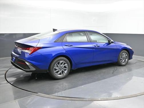 2025 Hyundai ELANTRA HEV Blue