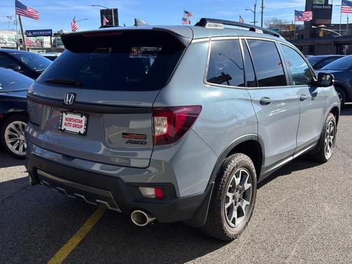 2023 Honda Passport AWD TrailSport