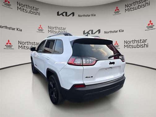 Bright White Clearcoat 2020 Jeep Cherokee Altitude