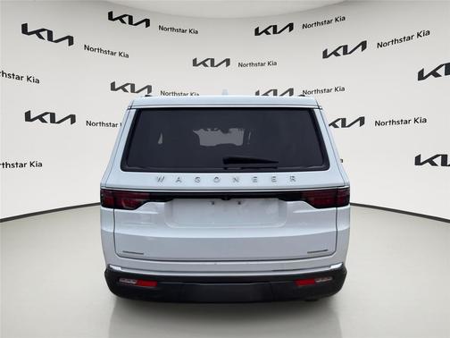 2022 Jeep Wagoneer Series II 4x4