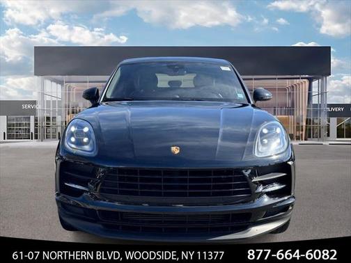 2021 Porsche Macan Base