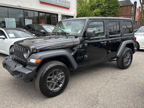 Black Clearcoat 2025 Jeep Wrangler Sport S