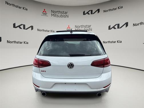 Pure White 2021 Volkswagen Golf GTI 2.0T SE DSG