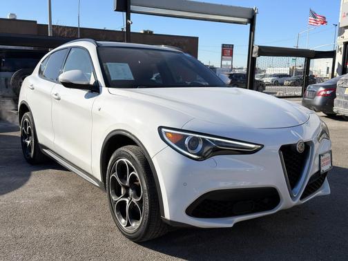 2023 Alfa Romeo Stelvio Ti