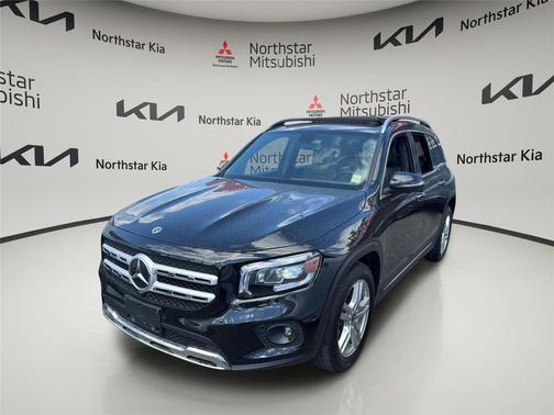 Night Black 2023 Mercedes-Benz GLB 250 4MATIC
