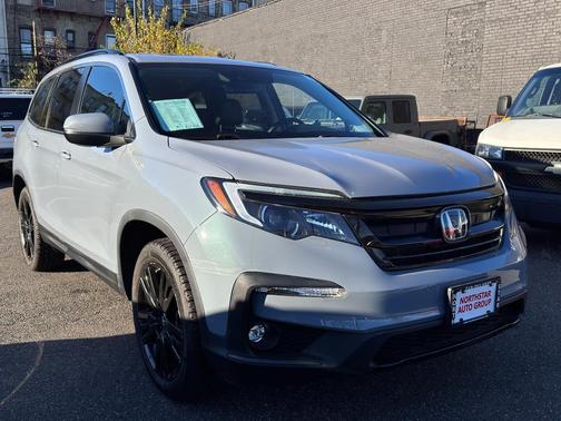 2022 Honda Pilot AWD Special Edition