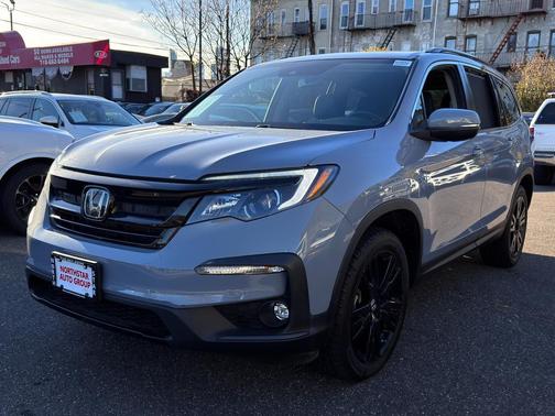 2022 Honda Pilot AWD Special Edition