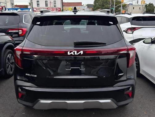 2024 Kia Seltos EX