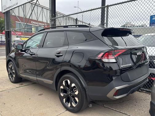 Ebony Black 2023 Kia Sportage X-Line